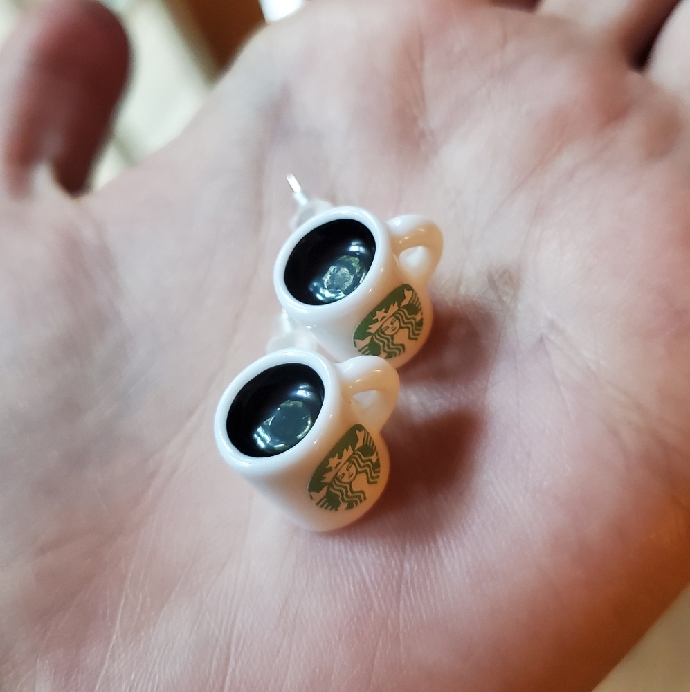 NWOT *RARE* Starbucks Coffee Mug Stud Earrings - Picture 3 of 12